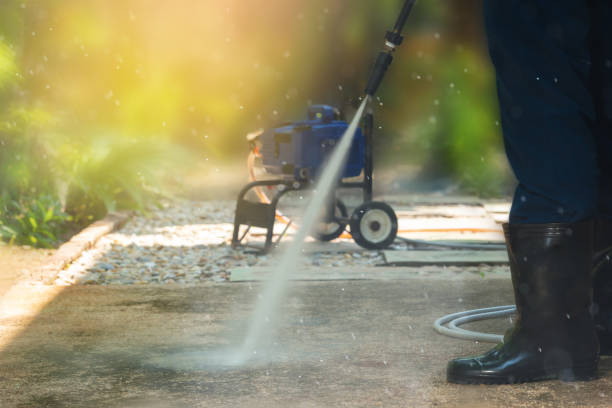 Best Restaurant Pressure Washing  in Hunters Creek, FL